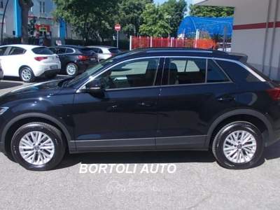 Volkswagen T-Roc 1.5 TSI 29.000 KM ACT DSG BUSINESS AUTOMATICA BMT Nero usata Mirandola