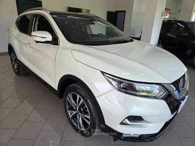 Nissan Qashqai 1.6 dCi 2WD N-Connecta Bianco usata Somma Vesuviana