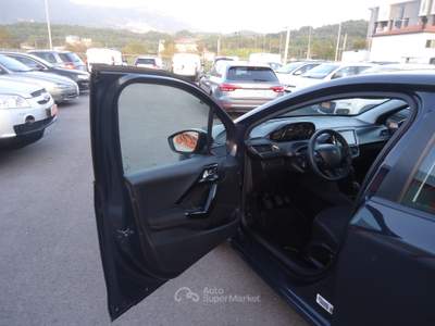 Peugeot 208 cv 1.6 ACTIVE 5p Grigio usata Isernia