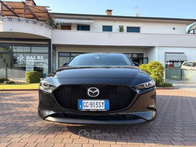 Mazda 3 2.0L eSkyactiv-G M-Hybrid Homura Nero usata Montagnana