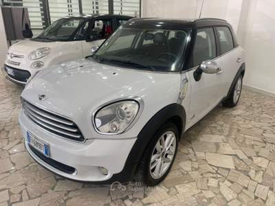 MINI Countryman Mini Cooper D Countryman ALL4 Automatica Bianco usata Aversa