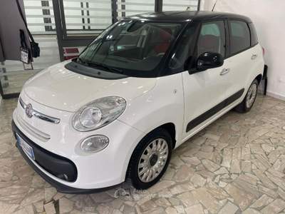 Fiat 500L 1.3 Multijet 85 CV Lounge Bianco usata Aversa