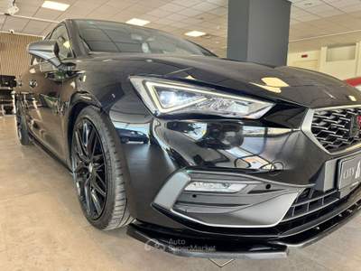 Seat Leon TOTAL BLACK Nero usata Verrone