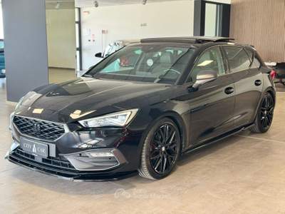Seat Leon TOTAL BLACK Nero usata Verrone