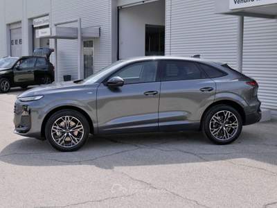 Audi Q3 Sportback NEW 2.0 Tdi 150cv S-tr. S-line edition Grigio usata Civita Castellana