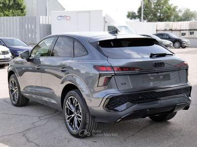 Audi Q3 Sportback NEW 2.0 Tdi 150cv S-tr. S-line edition Grigio usata Civita Castellana