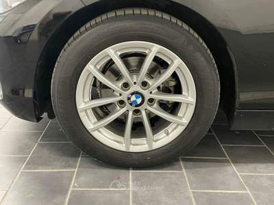 BMW Serie 1 118i i 5p. Advantage-NAVI-SED.RISCALDATI Nero usata Fossano
