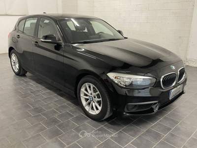 BMW Serie 1 118i i 5p. Advantage-NAVI-SED.RISCALDATI Nero usata Fossano
