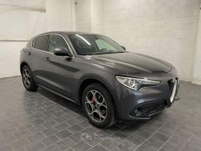 Alfa Romeo Stelvio 2.2 Turbodiesel 210 CV AT8 Q4 Executive Grigio usata Fossano