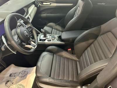 Alfa Romeo Stelvio 2.2  210 CV AT8 Q4 Veloce Tetto Aprib- C21 Grigio usata Melegnano