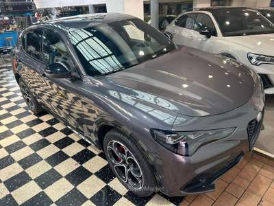 Alfa Romeo Stelvio 2.2  210 CV AT8 Q4 Veloce Tetto Aprib- C21 Grigio usata Melegnano