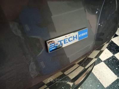 Renault Captur Full Hybrid E-Tech 145 CV Intens Grigio usata Melegnano