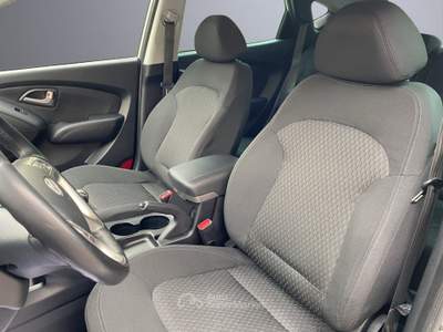 Hyundai ix35 Classic *2wd *1.6 135 Cv *Neopatentati Argento usata Biassono