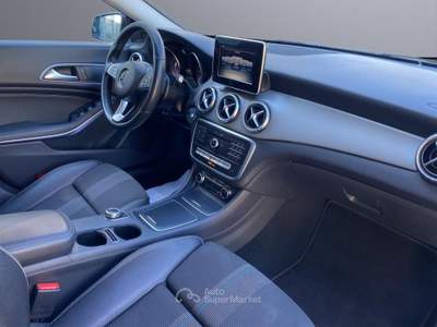 Mercedes-Benz CLA 180 d *Sport *Retrocamera *Neopatentati Nero usata Biassono