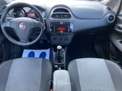 Fiat Punto 1.2 69 Cv *Neopatentati *Bracciolo *Radio Bianco usata Biassono