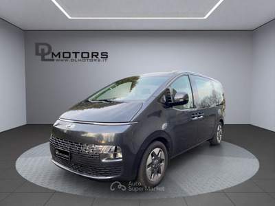 Hyundai Staria 2.2 2wd *9 posti *Prezzo + Iva Grigio usata Biassono
