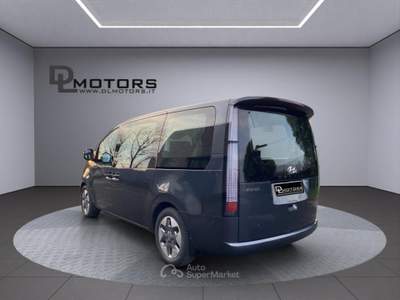 Hyundai Staria 2.2 2wd *9 posti *Prezzo + Iva Grigio usata Biassono