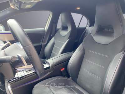Mercedes-Benz Classe A D Premium *Night edition *Neopatentati *Cerchi da 19 Amg Bianco usata Biassono