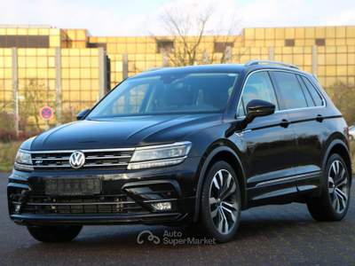 Volkswagen Tiguan 2021 Volkswagen Tiguan Highline 4Motion Navi R-Line PDC Pano Nero usata Capriate San Gervasio