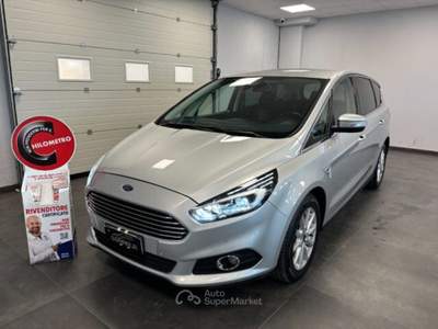 Ford S-Max Automatico 7 Posti Powershift Titanium 2.0 TDCi Grigio usata Qualiano