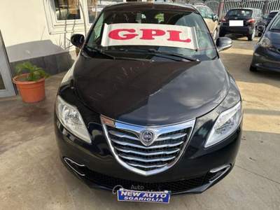 Lancia Ypsilon 5p.S&S Gold Imp.Gpl nuovo Nero usata Qualiano