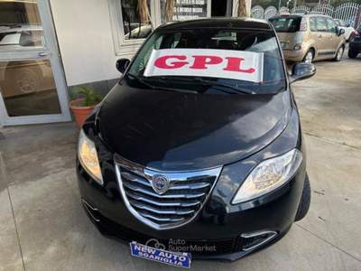 Lancia Ypsilon 5p.S&S Gold Imp.Gpl nuovo Nero usata Qualiano