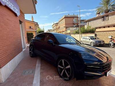 Porsche Cayenne Coupe' Hybrid 22" DISPLAY PASSEG tetto IVA Blu/Azzurro usata Roma