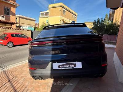 Porsche Cayenne Coupe' Hybrid 22" DISPLAY PASSEG tetto IVA Blu/Azzurro usata Roma