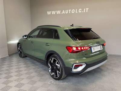 Audi A3 allstreet 2.0 tdi Identity Contrast 150cv s-tronic Verde usata Monza
