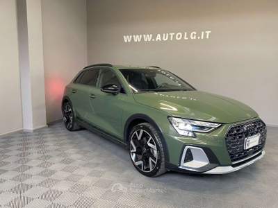 Audi A3 allstreet 2.0 tdi Identity Contrast 150cv s-tronic Verde usata Monza