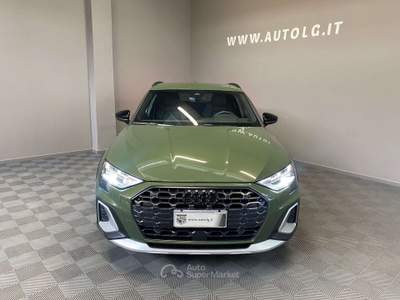 Audi A3 allstreet 2.0 tdi Identity Contrast 150cv s-tronic Verde usata Monza