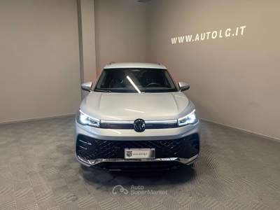 Volkswagen Tiguan 2.0 tdi R-Line 150cv dsg PREZZO REALE Argento usata Monza