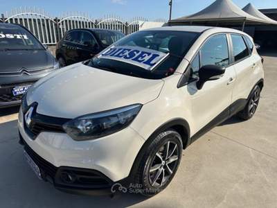 Renault Captur Start&Stop Wave Beige usata Qualiano