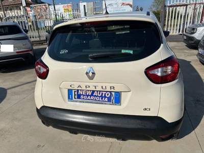 Renault Captur Start&Stop Wave Beige usata Qualiano