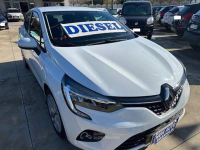 Renault Clio Blue dCi 100 CV 5 porte Business Bianco usata Qualiano