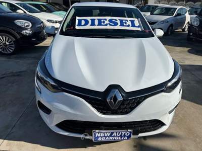 Renault Clio Blue dCi 100 CV 5 porte Business Bianco usata Qualiano