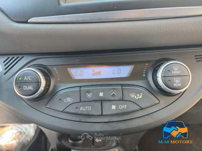 Toyota Yaris Yaris 5p 1.5h Style Grigio usata vicenza