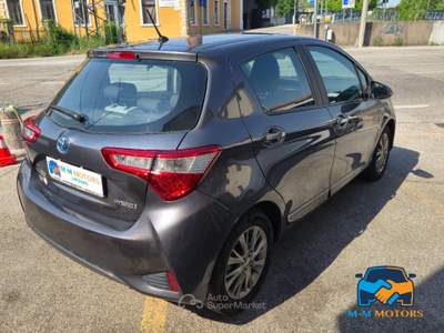 Toyota Yaris Yaris 5p 1.5h Style Grigio usata vicenza