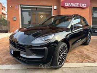 Porsche Macan 2.0 T 265cv pdk Nero usata Roma