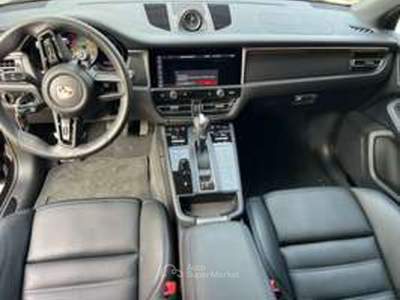 Porsche Macan 2.0 T 265cv pdk Nero usata Roma