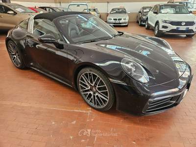 Porsche 911 Targa 4 IVA ESPOSTA MOD. 2022 Nero usata MILANO