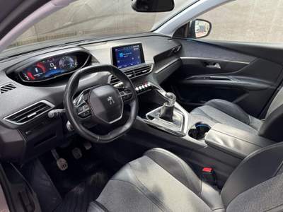 Peugeot 3008 BlueHDi 120 S&S Allure Tetto Navi Grigio usata Oderzo