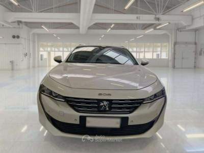 Peugeot 508 508 II SW 1.6 hybrid phev Allure 225cv e-eat8 - GF Bianco usata Basiliano