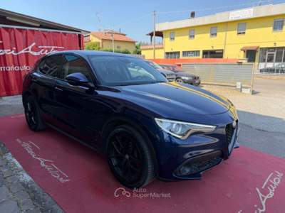 Alfa Romeo Stelvio 2.2 Turbodiesel 190 CV AT8 Q4 Executive UNICO PROP Blu/Azzurro usata Fiorano Modenese