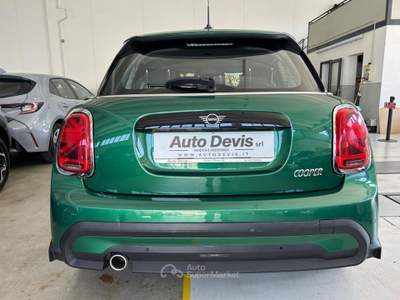 MINI Cooper 1.5 Cooper Business 5 porte Verde usata Piazzola sul Brenta