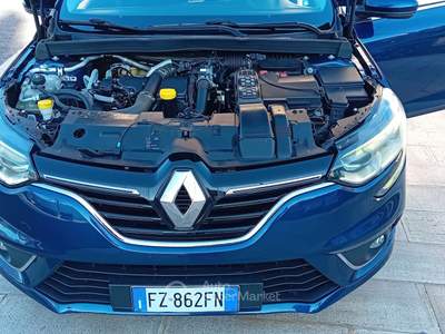 Renault Mégane Renault Megane IV Sporter 1.5 dci 110cv Blu/Azzurro usata Taurano