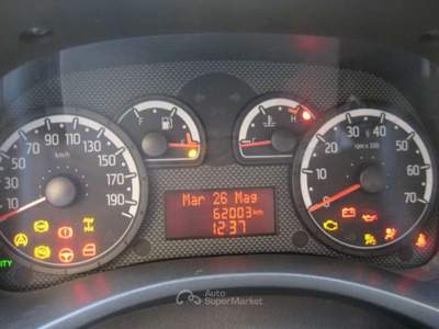 Fiat Panda 1.3 MJET 16V 4X4 GLAM Bianco usata Albissola Marina