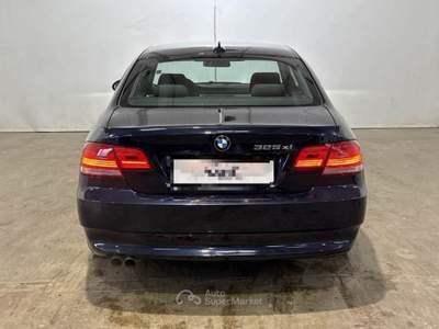 BMW Serie 3 325xi xi cat Coupé Attiva 4X4 Automatica Blu/Azzurro usata Oderzo