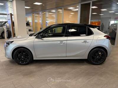 Opel Corsa 1.2 benzina 75cv. 5 porte Design & Tech ,Km 59.000 Argento usata Alba