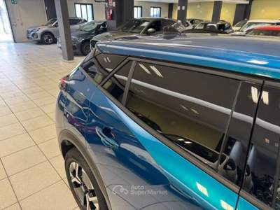 Peugeot 2008 Hybrid 110CV e-DCS6 Allure KM0+DRIVE+VISION+NAVI Blu/Azzurro usata Arsago Seprio